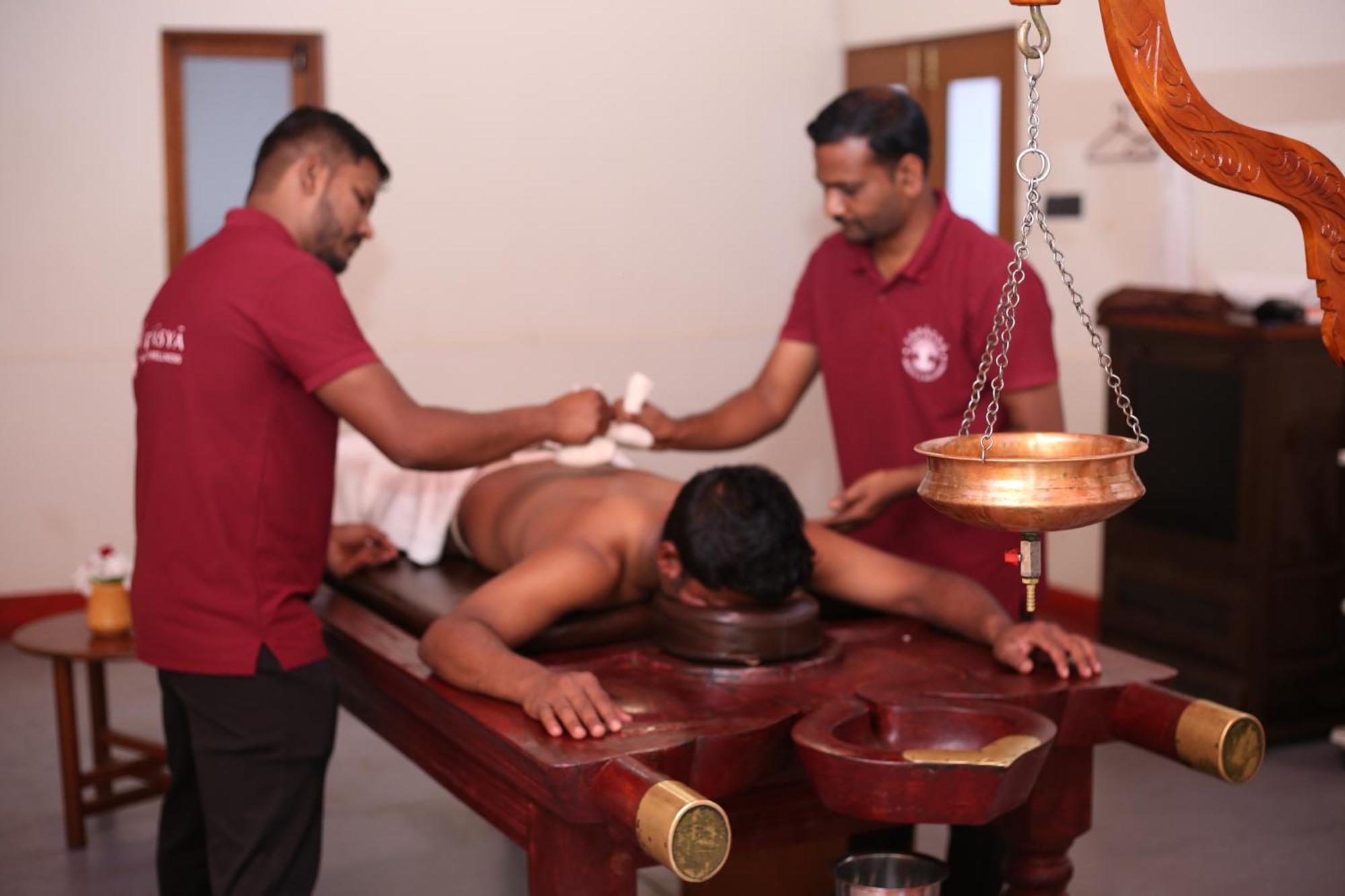 Tapasya Health & Wellness Jaysingpur Exterior foto